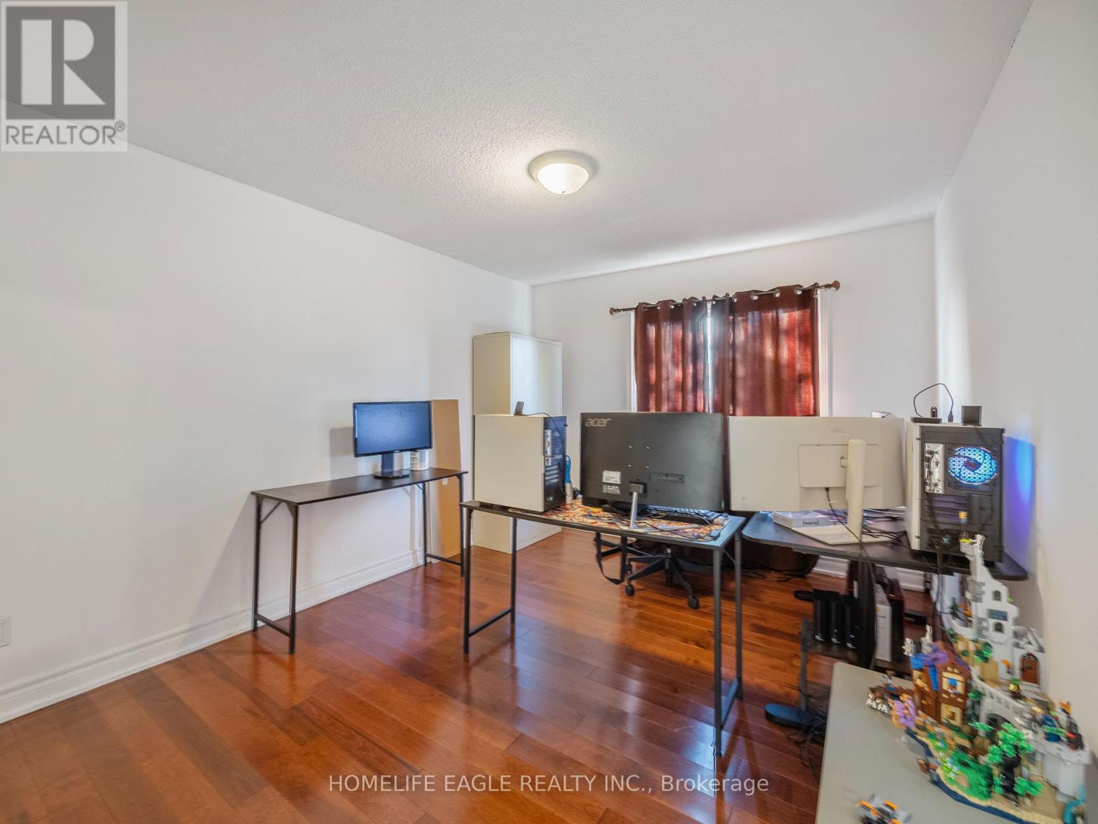 55 Attridge Drive, Aurora, Ontario  L4G 6J4 - Photo 13 - N12481419