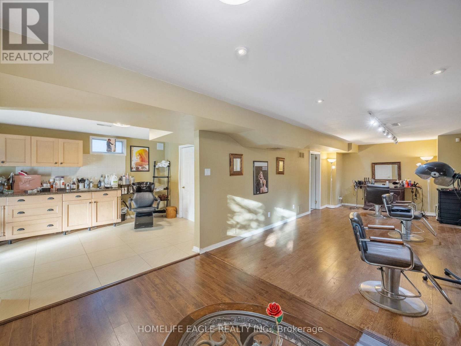 55 Attridge Drive, Aurora, Ontario  L4G 6J4 - Photo 17 - N12481419