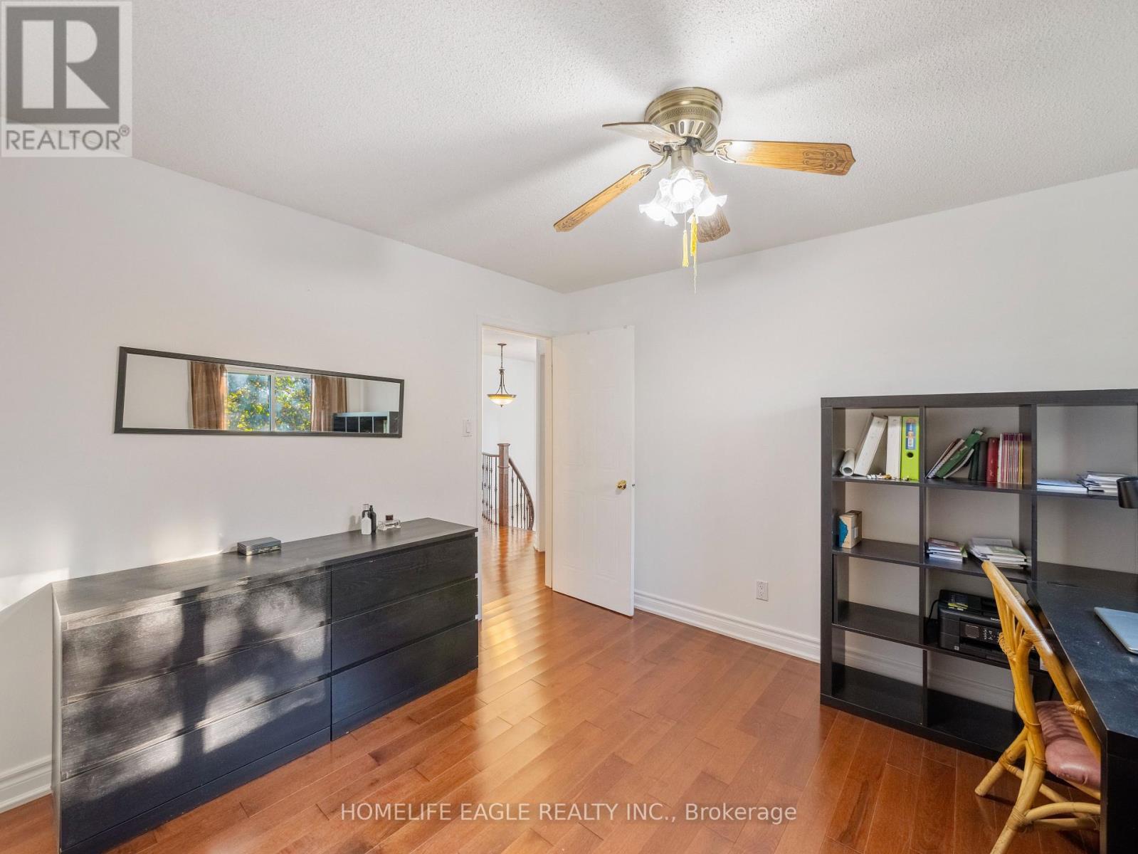 55 Attridge Drive, Aurora, Ontario  L4G 6J4 - Photo 11 - N12481419