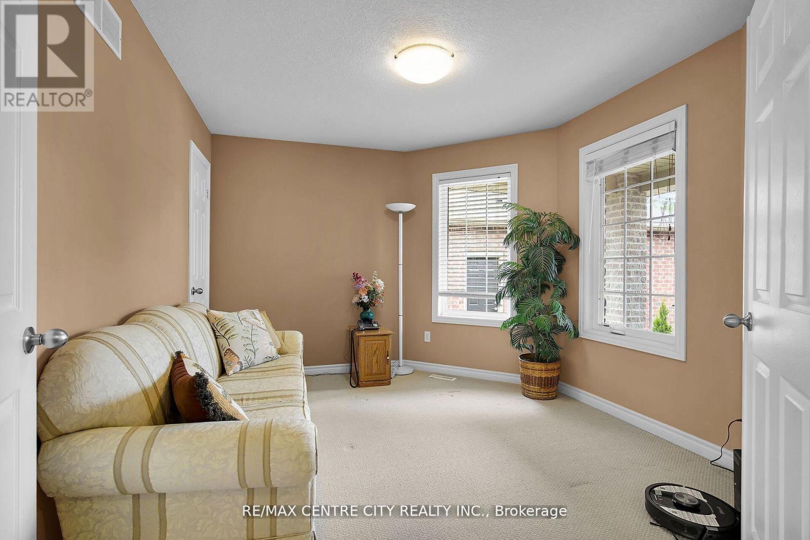 1307 Nicole Avenue, London North, Ontario  N5X 4M7 - Photo 8 - X12485138