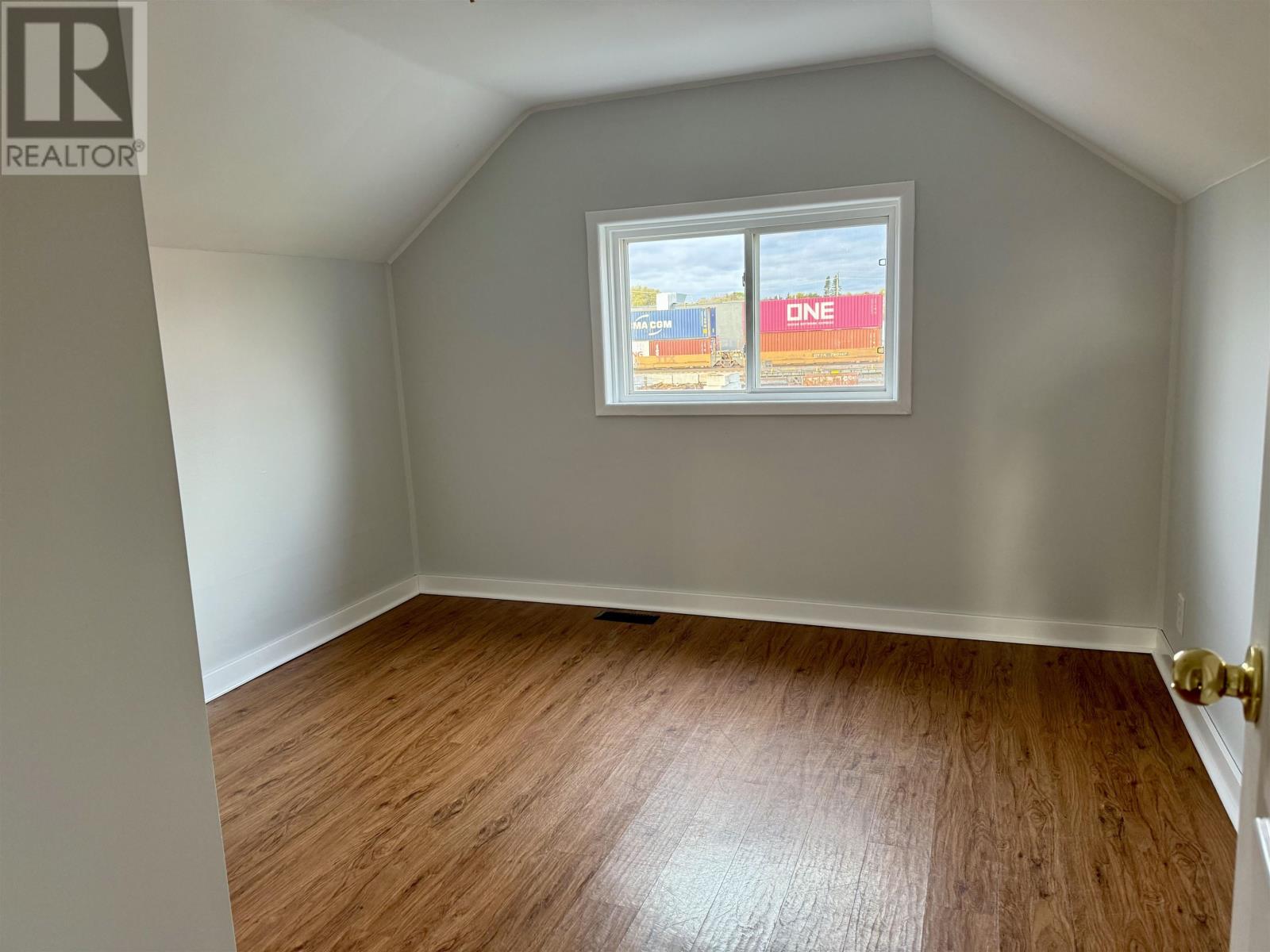 832 Mclaughlin Street, Thunder Bay, Ontario  P7C 3B9 - Photo 13 - TB253204