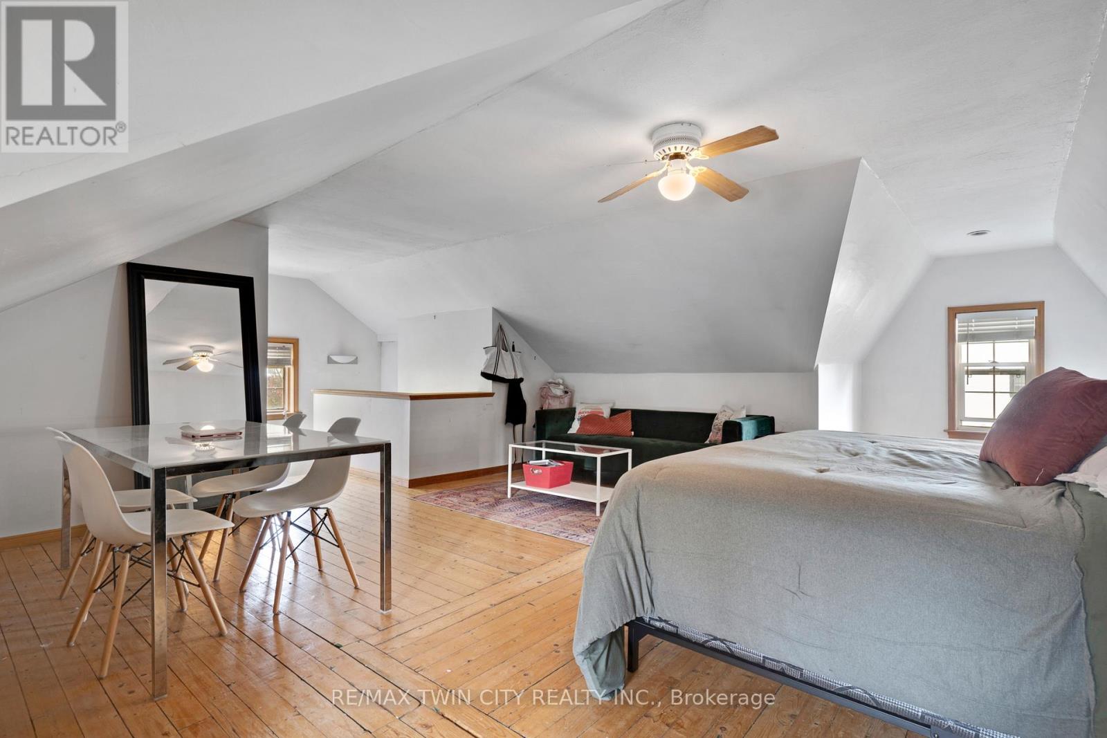 360 Luella Street, Kitchener, Ontario  N2H 2J4 - Photo 36 - X12485086