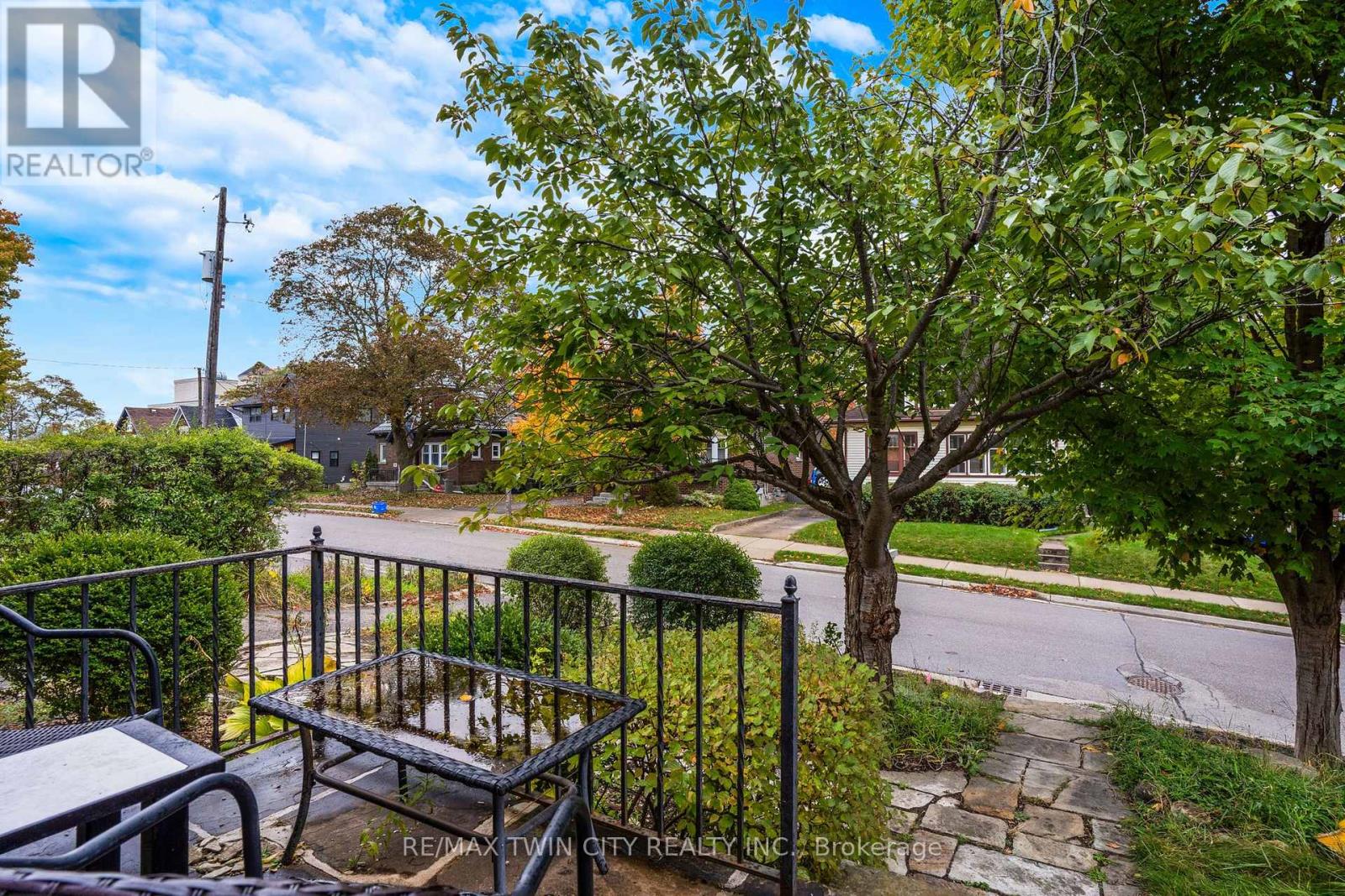 360 Luella Street, Kitchener, Ontario  N2H 2J4 - Photo 4 - X12485086