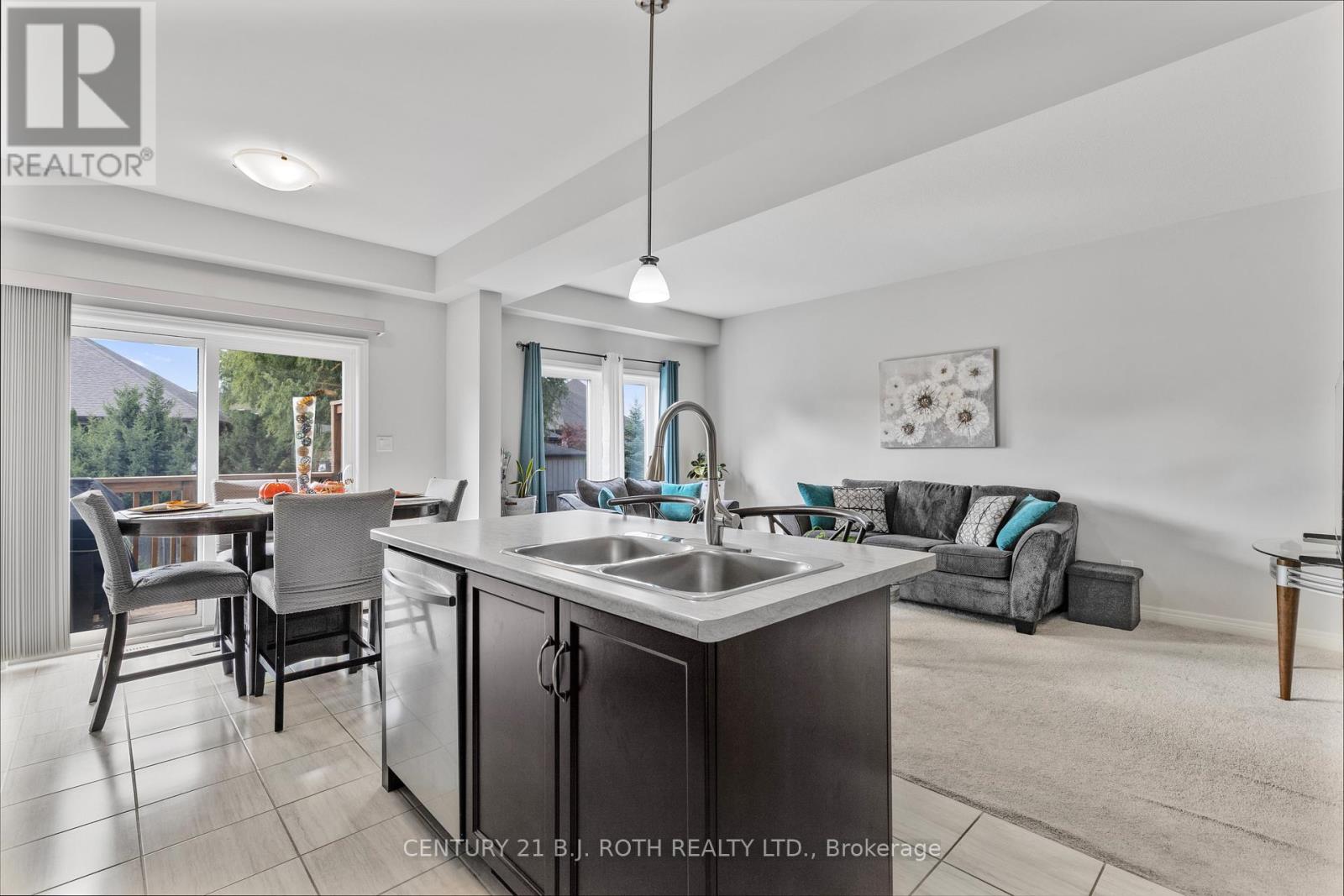 66 Severino Circle, West Lincoln (Smithville), Ontario  L0R 2A0 - Photo 12 - X12485096