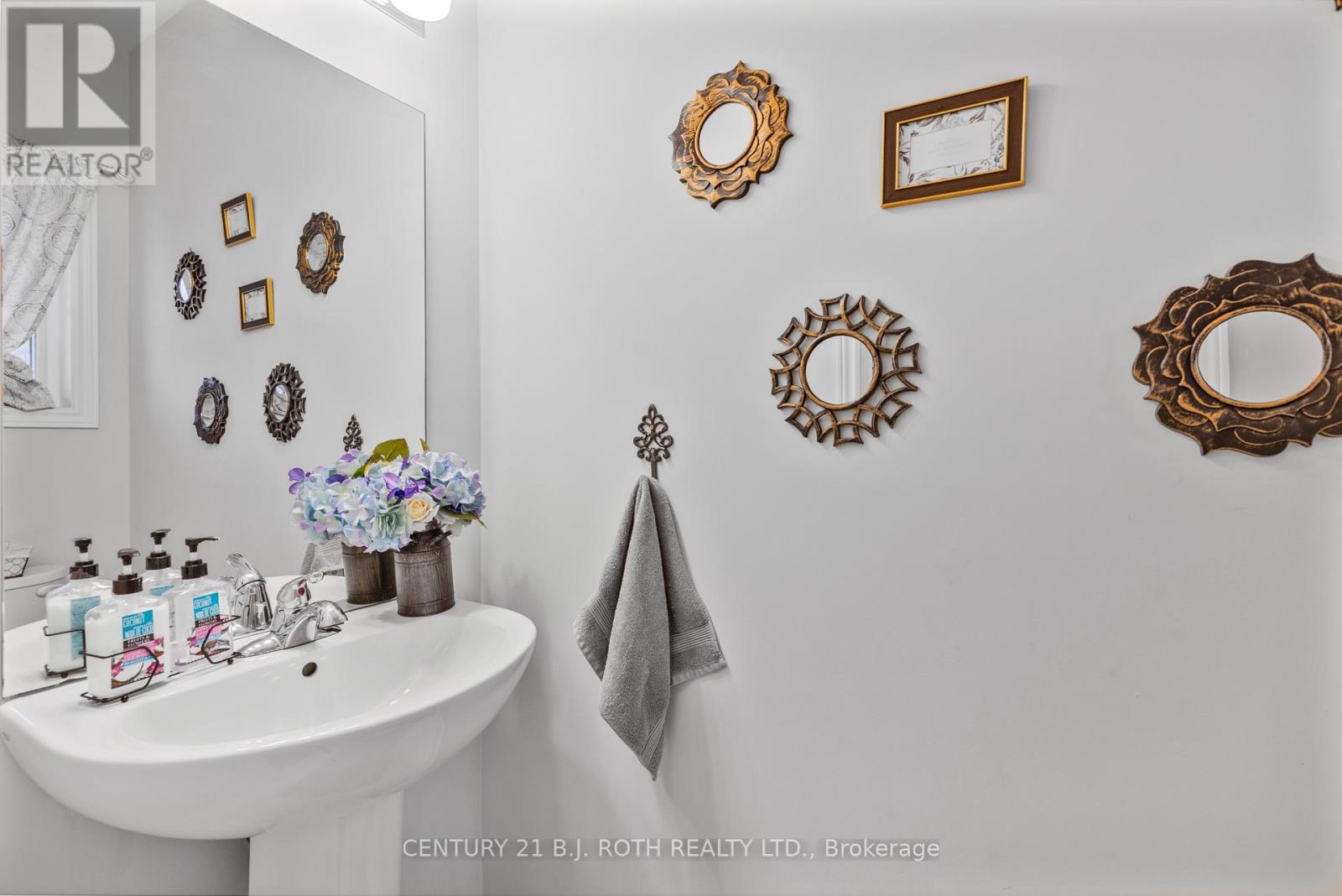 66 Severino Circle, West Lincoln (Smithville), Ontario  L0R 2A0 - Photo 15 - X12485096