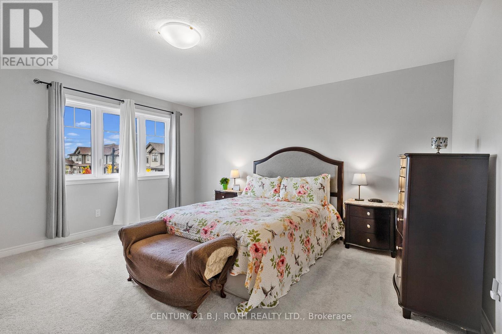 66 Severino Circle, West Lincoln (Smithville), Ontario  L0R 2A0 - Photo 17 - X12485096