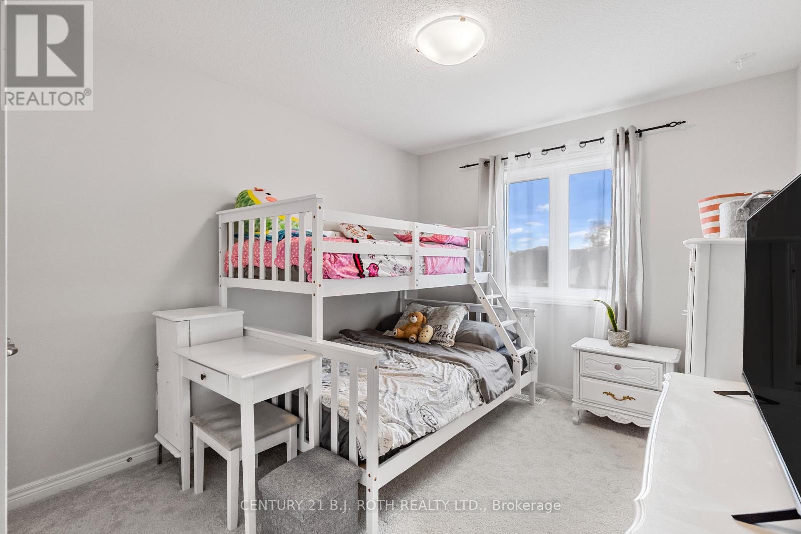 66 Severino Circle, West Lincoln (Smithville), Ontario  L0R 2A0 - Photo 22 - X12485096