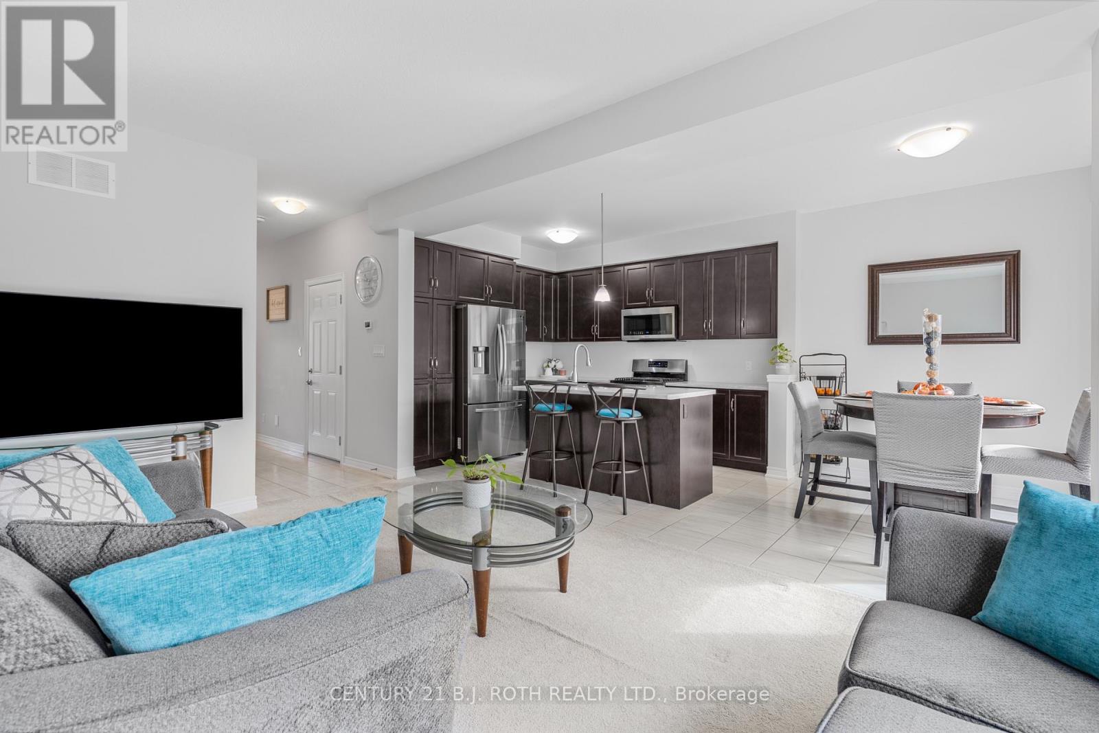 66 Severino Circle, West Lincoln (Smithville), Ontario  L0R 2A0 - Photo 7 - X12485096