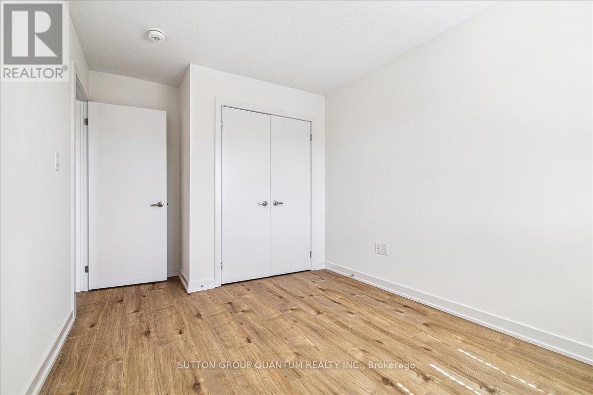 105 - 590 North Service Road, Hamilton, Ontario  L8E 0K5 - Photo 31 - X12485100