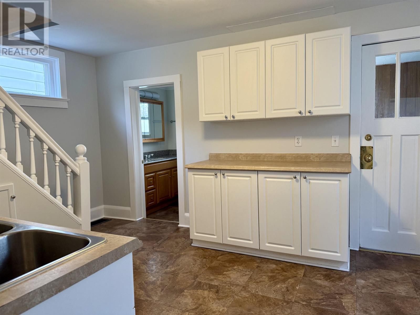 832 Mclaughlin Street, Thunder Bay, Ontario  P7C 3B9 - Photo 5 - TB253204