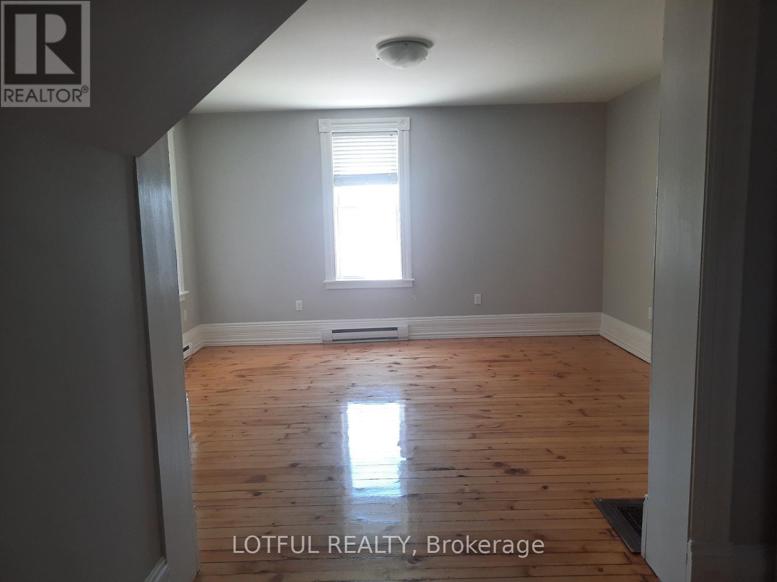 2 - 2084 Dundas Street, Edwardsburgh/cardinal, Ontario  K0E 1E0 - Photo 3 - X12485152