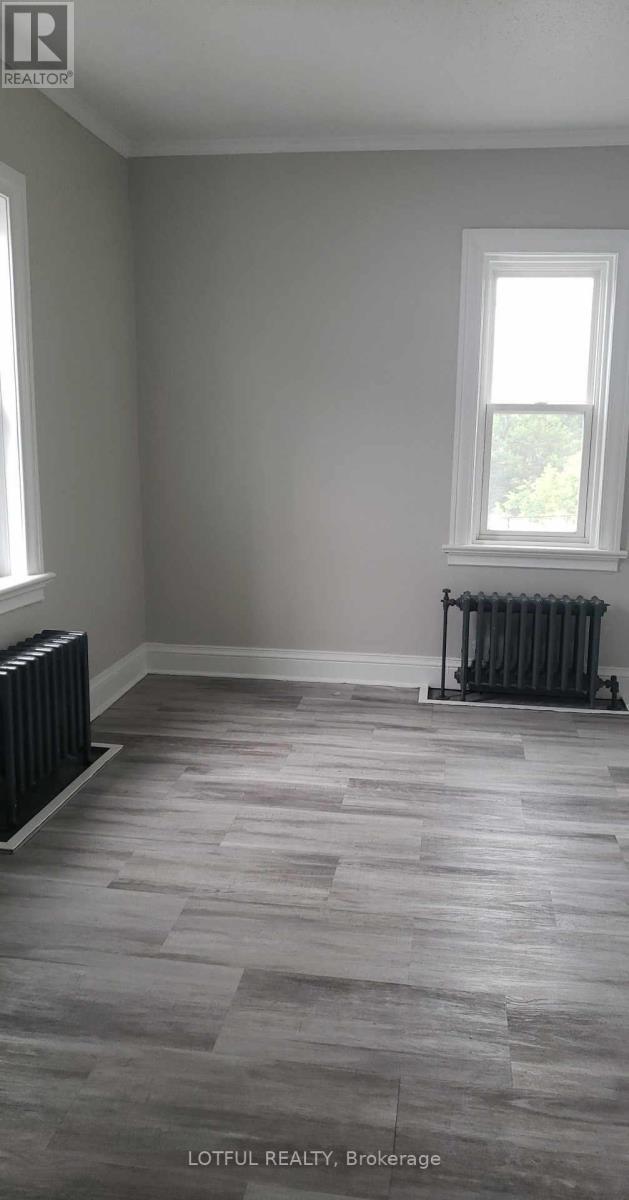 4 - 31 Main Street, North Dundas, Ontario  L9H 2P7 - Photo 4 - X12485156