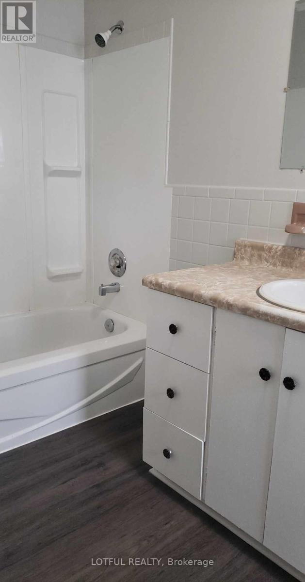 4 - 31 Main Street, North Dundas, Ontario  L9H 2P7 - Photo 8 - X12485156