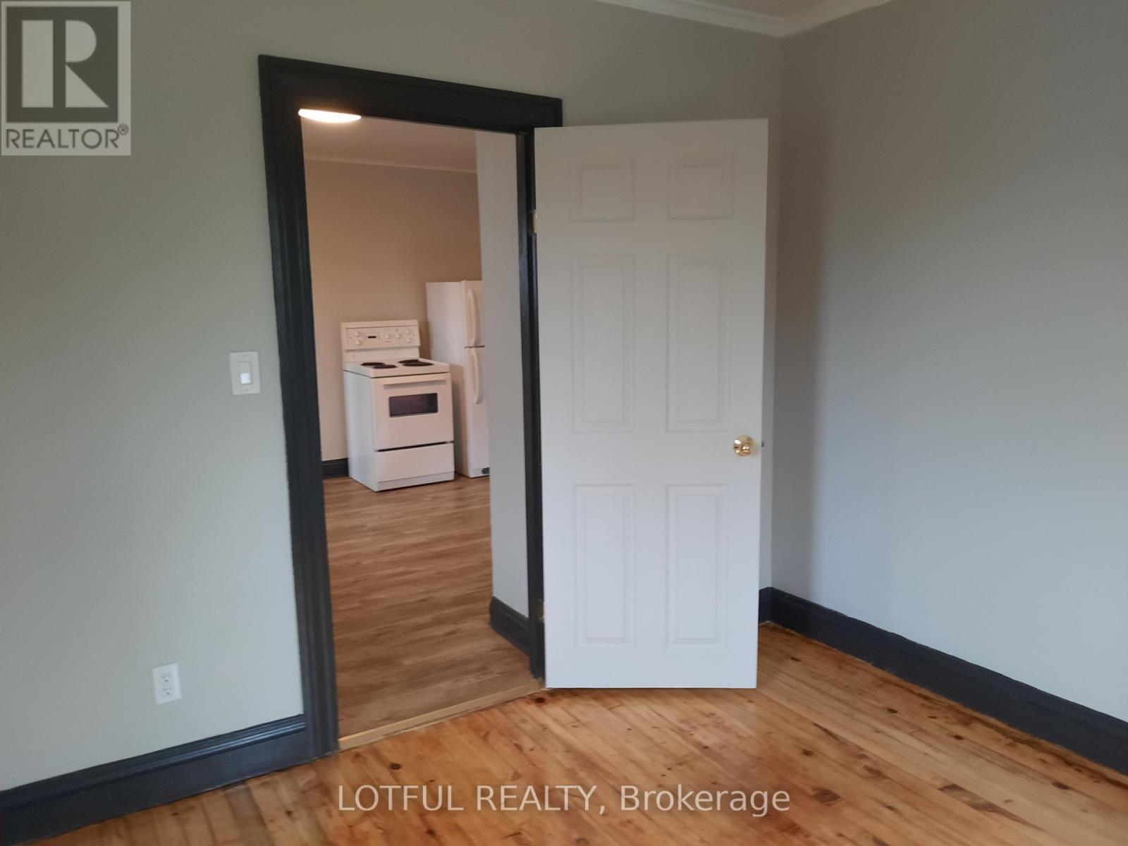 5 - 31 Main Street, North Dundas, Ontario  L9H 2P7 - Photo 13 - X12485158