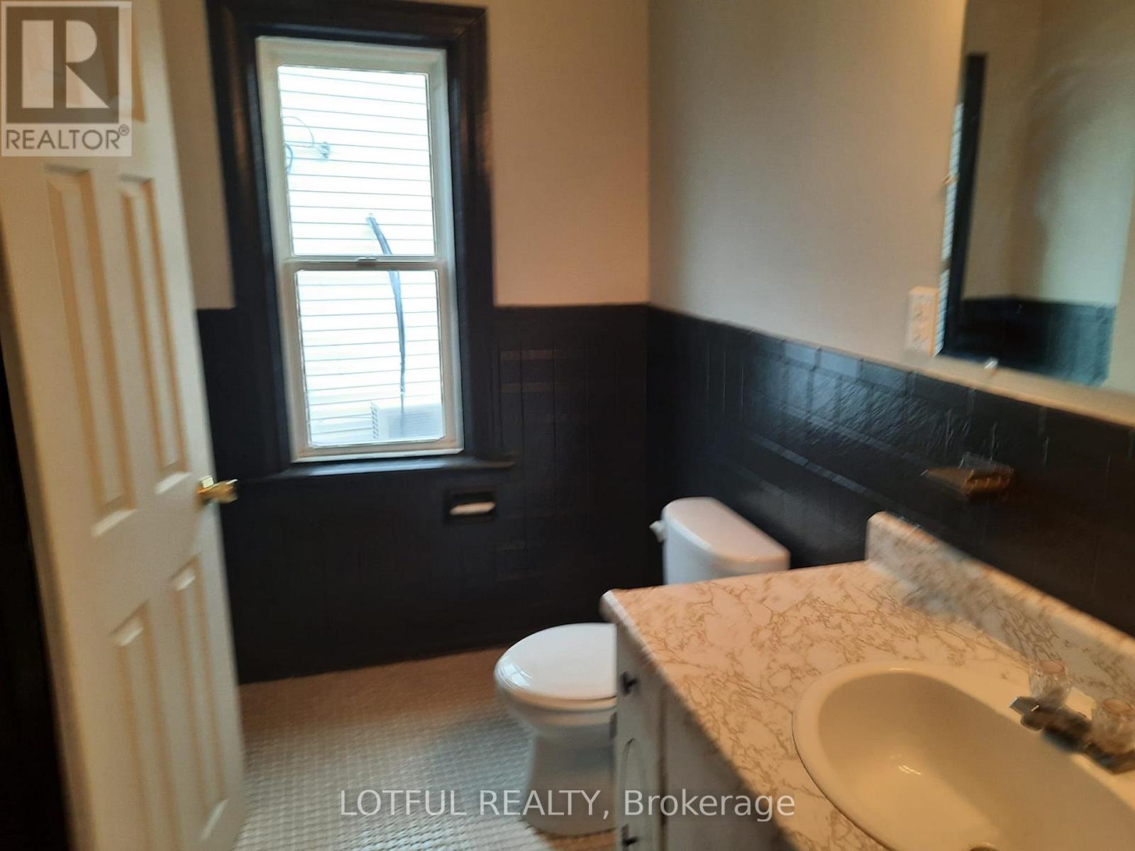 5 - 31 Main Street, North Dundas, Ontario  L9H 2P7 - Photo 24 - X12485158