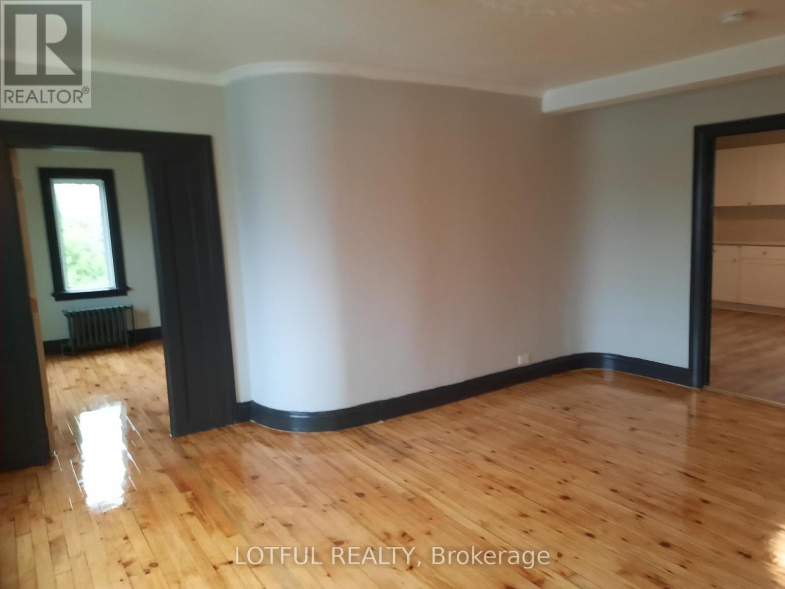 5 - 31 Main Street, North Dundas, Ontario  L9H 2P7 - Photo 6 - X12485158