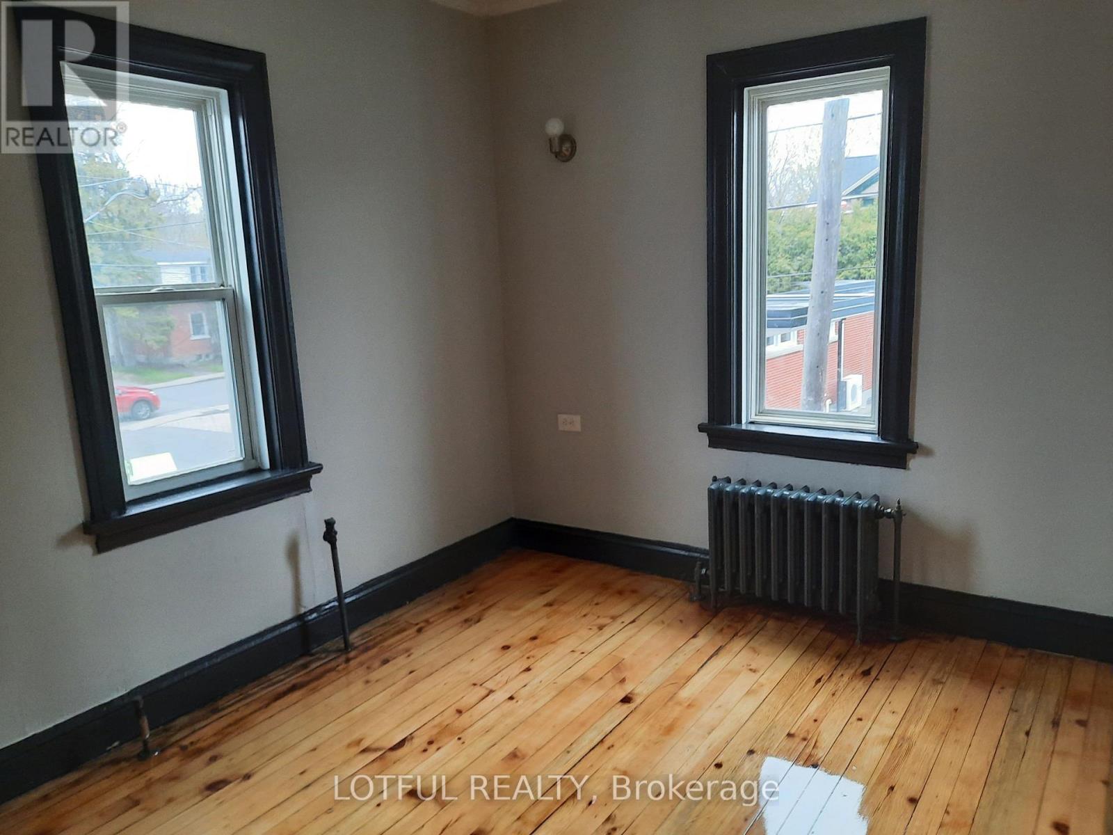 5 - 31 Main Street, North Dundas, Ontario  L9H 2P7 - Photo 9 - X12485158