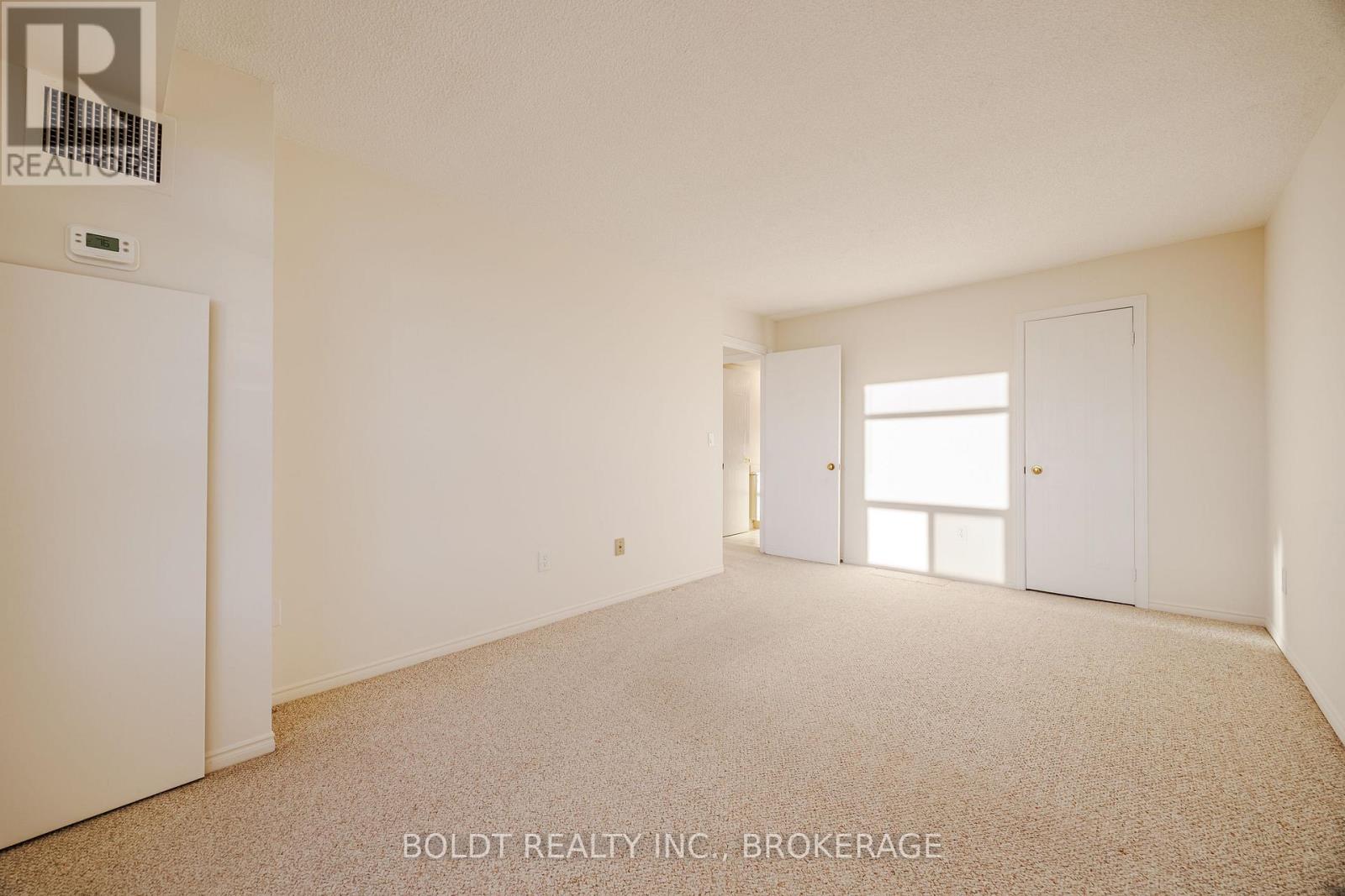 809 - 81 Scott Street, St. Catharines, Ontario  L2N 7L5 - Photo 14 - X12485120