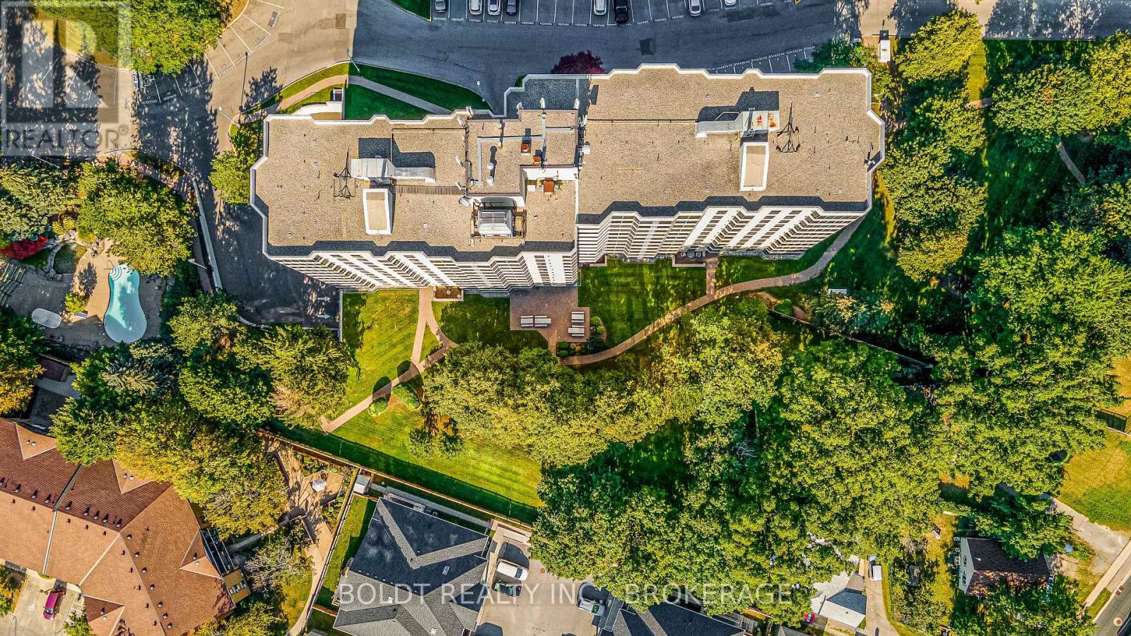 809 - 81 Scott Street, St. Catharines, Ontario  L2N 7L5 - Photo 40 - X12485120