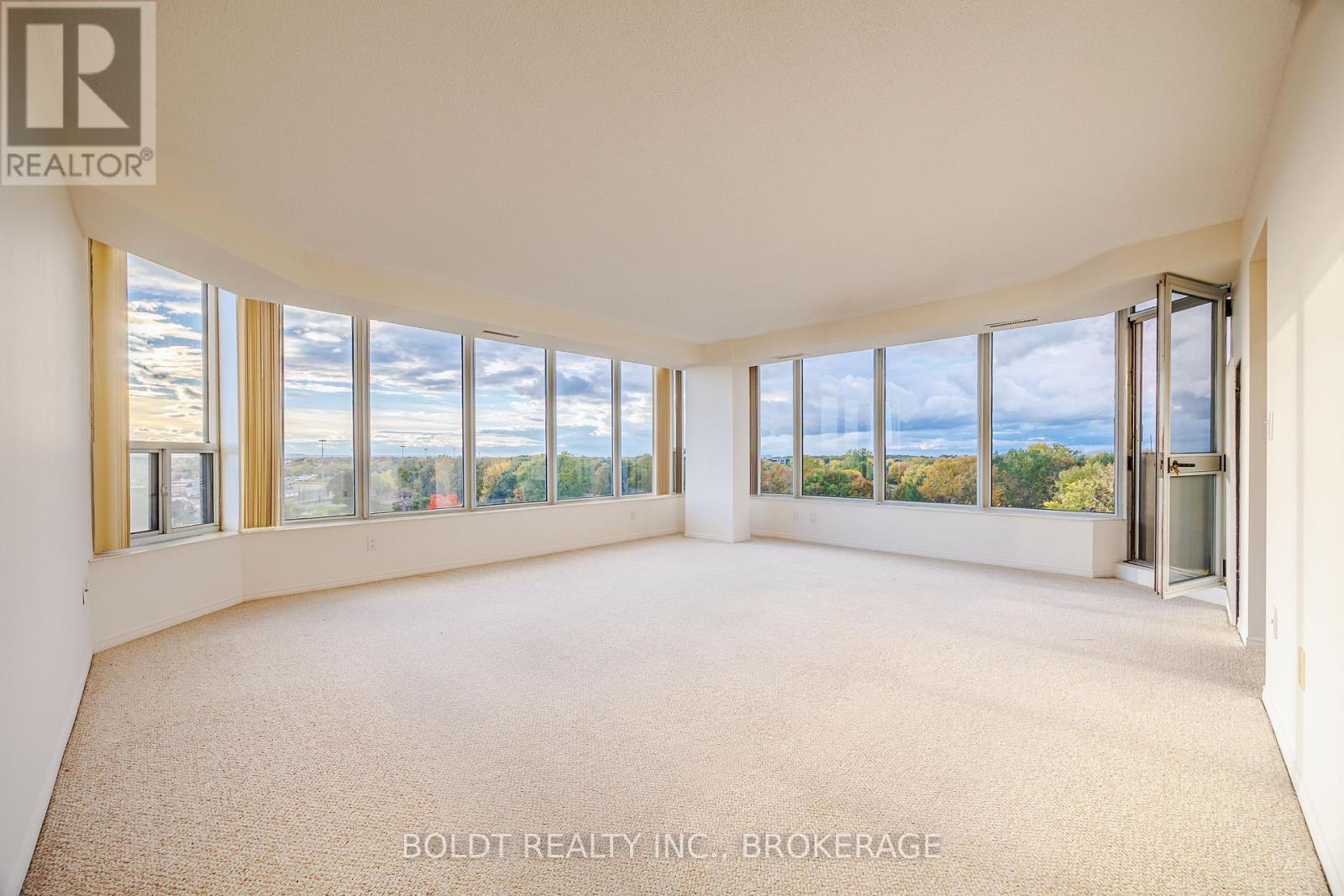 809 - 81 Scott Street, St. Catharines, Ontario  L2N 7L5 - Photo 6 - X12485120