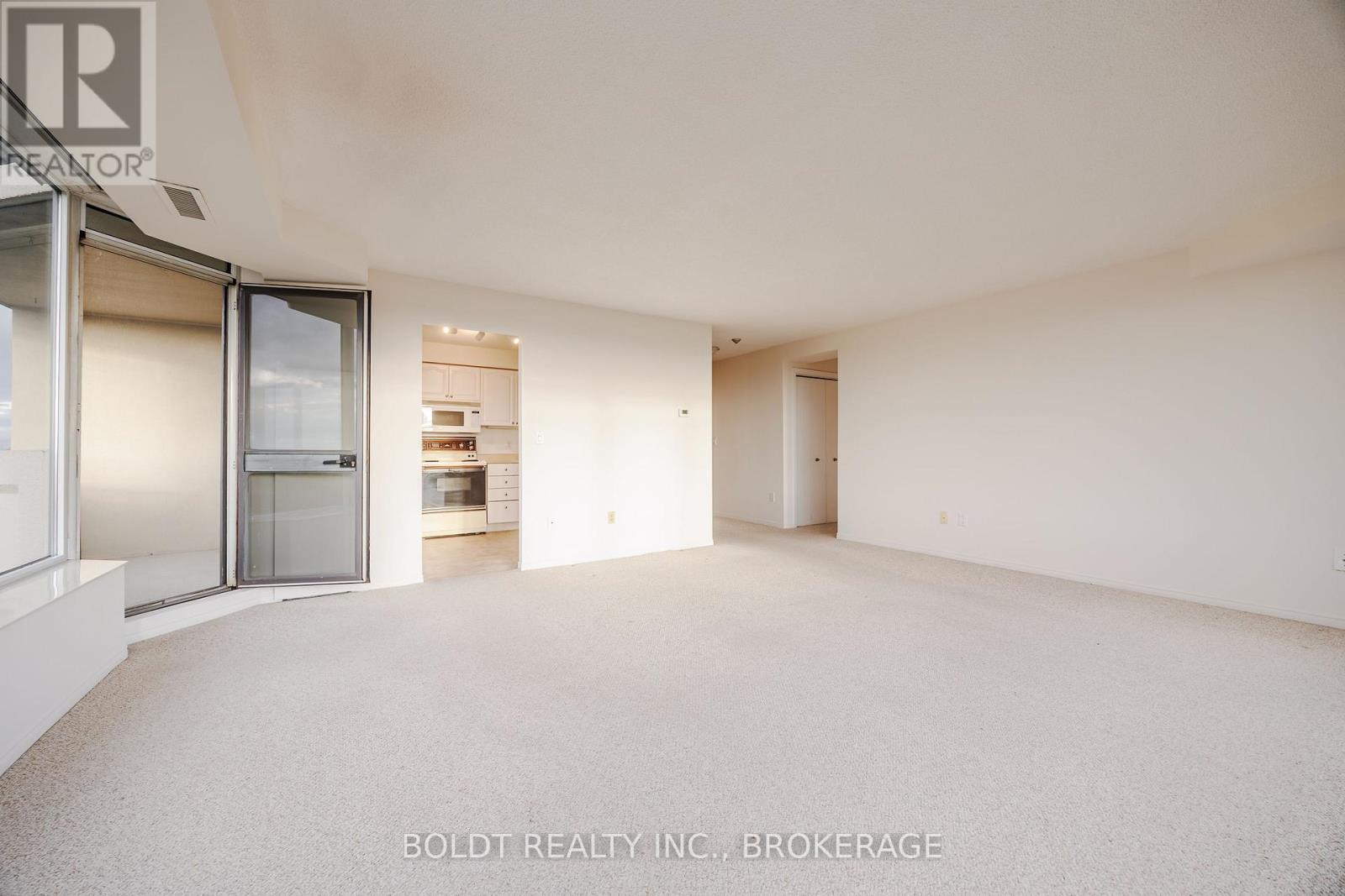 809 - 81 Scott Street, St. Catharines, Ontario  L2N 7L5 - Photo 7 - X12485120