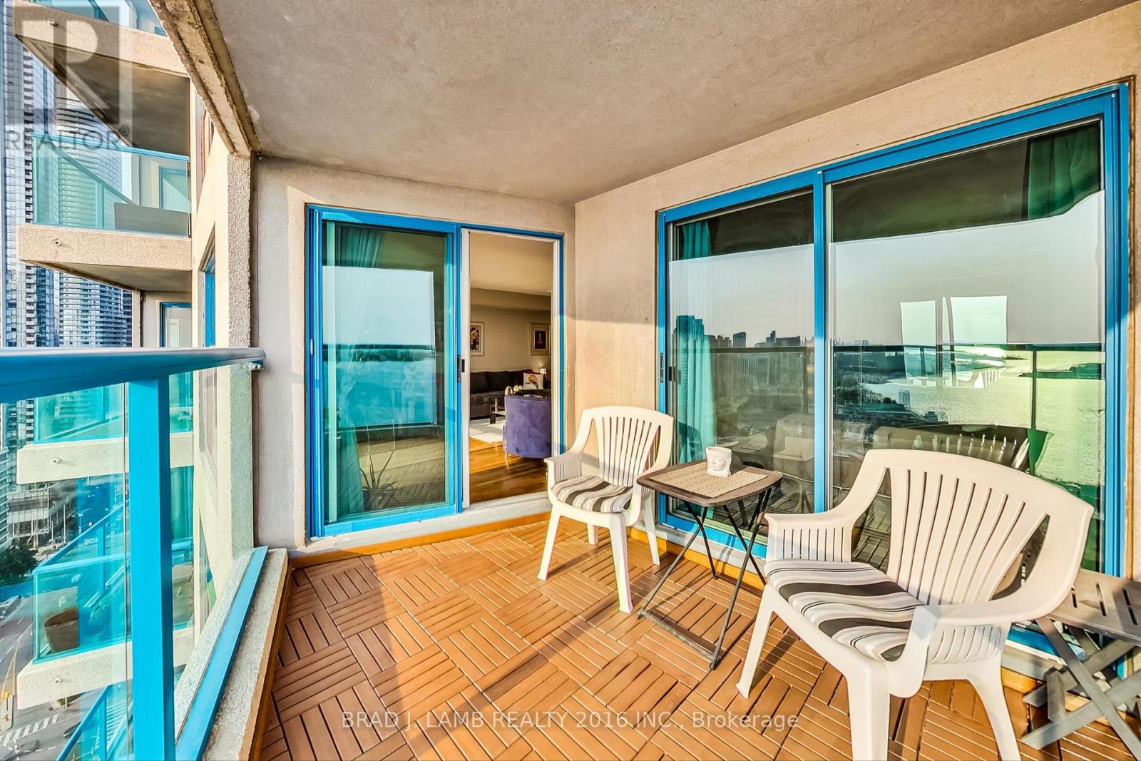 2911 - 99 Harbour Square, Toronto, Ontario  M5J 2H2 - Photo 9 - C12468919