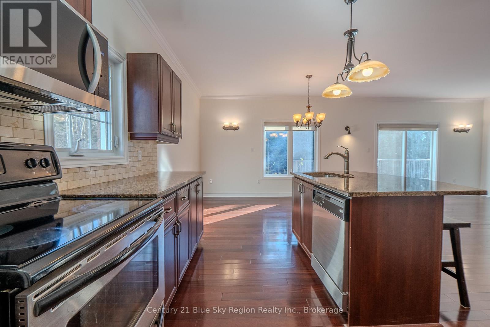 30 - 1134 Premier Road, North Bay, Ontario P1A 2J1 - Photo 14 - X12485142