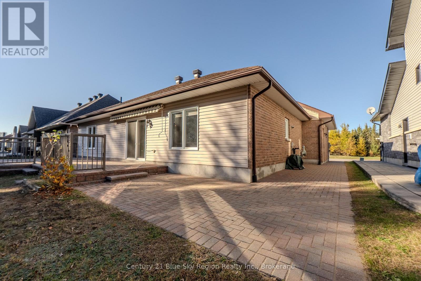 30 - 1134 Premier Road, North Bay, Ontario P1A 2J1 - Photo 35 - X12485142