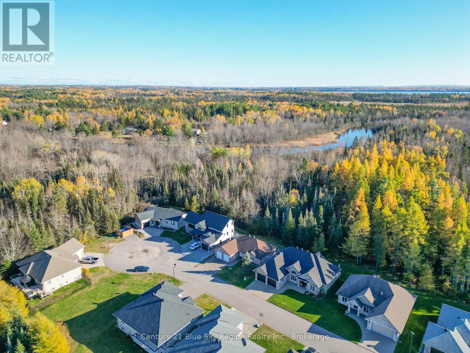 30 - 1134 Premier Road, North Bay, Ontario P1A 2J1 - Photo 47 - X12485142