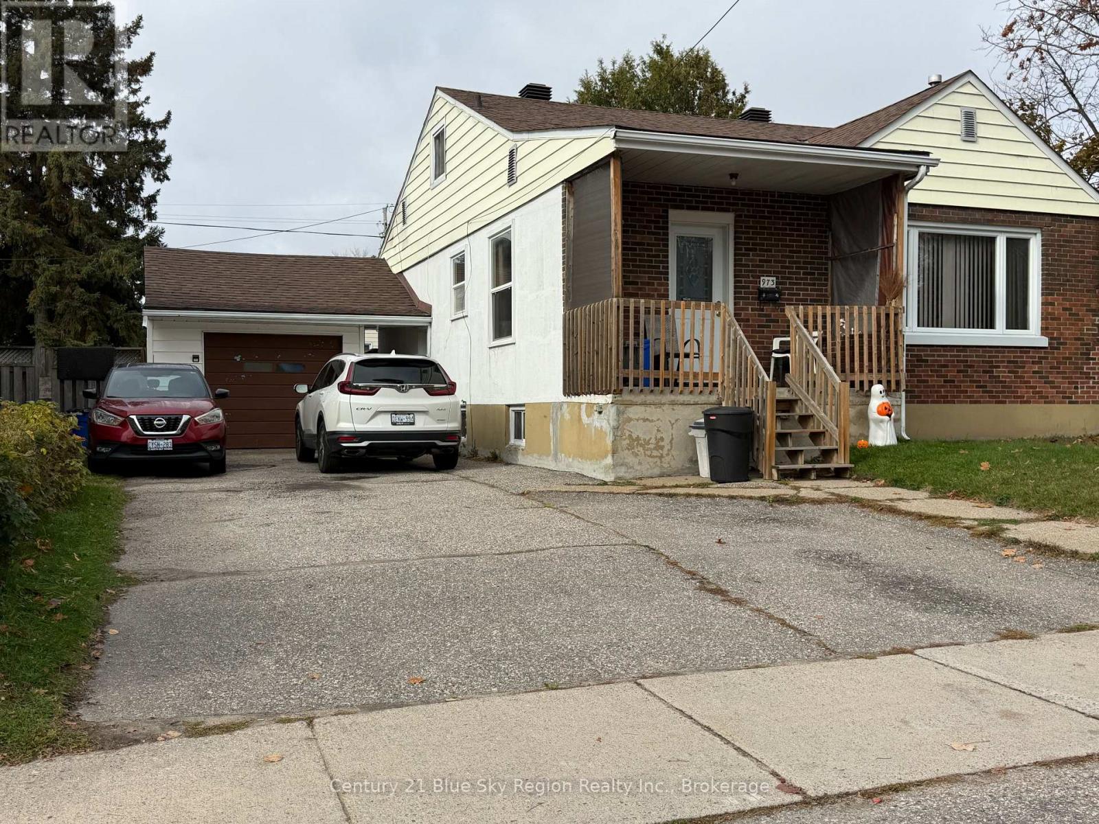 973 Ann Street, North Bay (Central), Ontario  P1B 5M3 - Photo 3 - X12485145