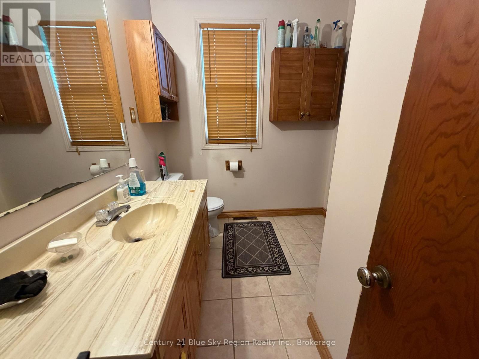 973 Ann Street, North Bay, Ontario P1B 5M3 - Photo 16 - X12485149