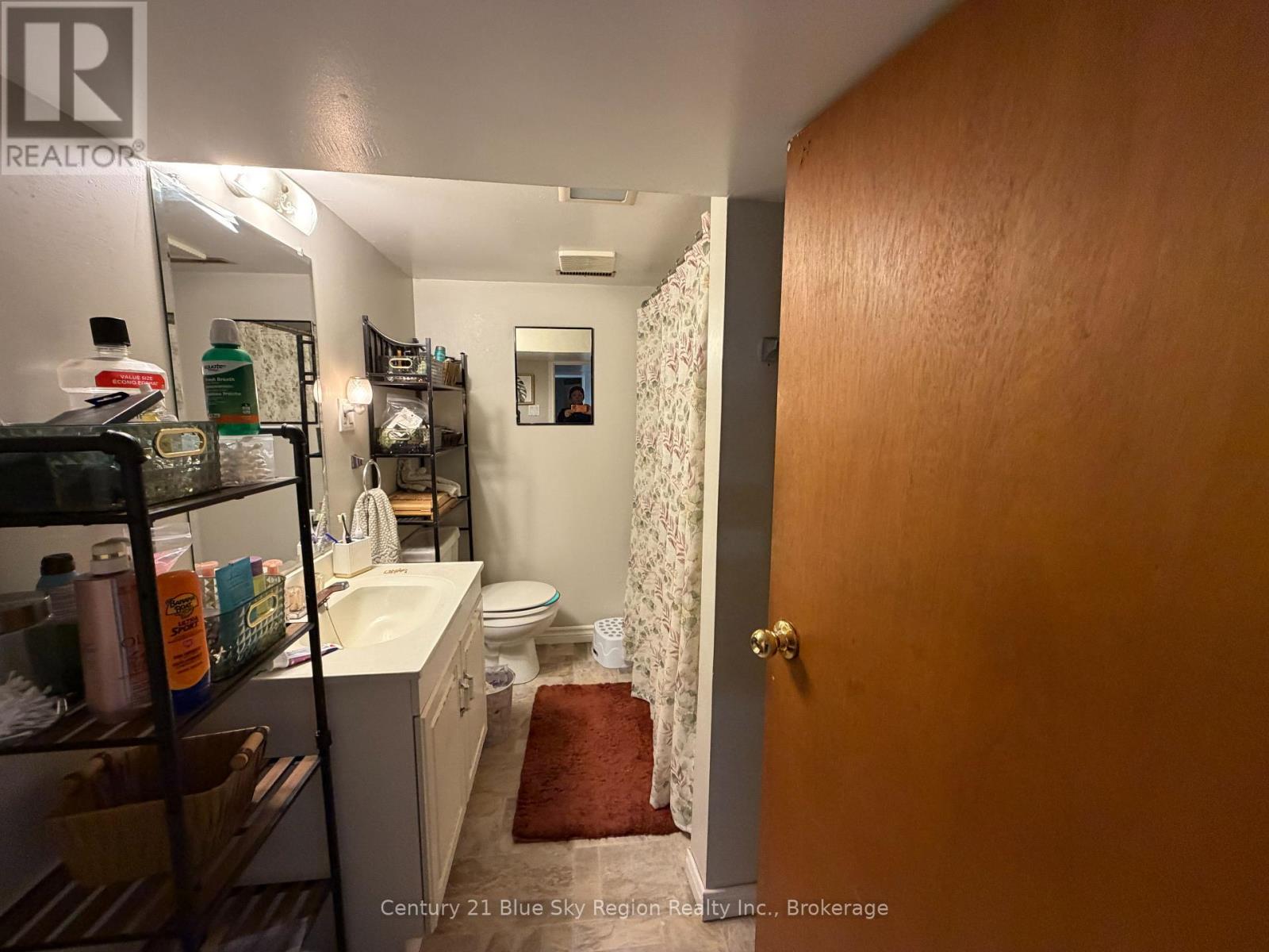 973 Ann Street, North Bay, Ontario P1B 5M3 - Photo 25 - X12485149