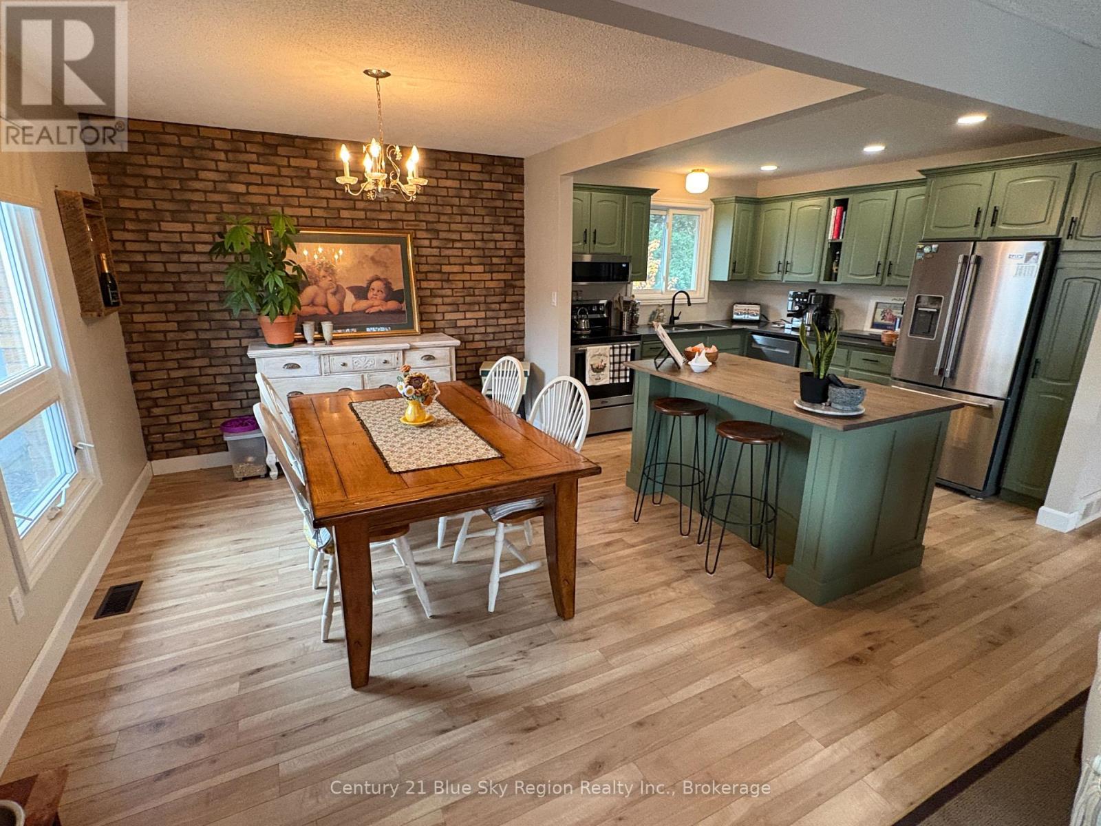 116 Rancier Street, North Bay (Widdifield), Ontario  P1B 7X3 - Photo 9 - X12485157