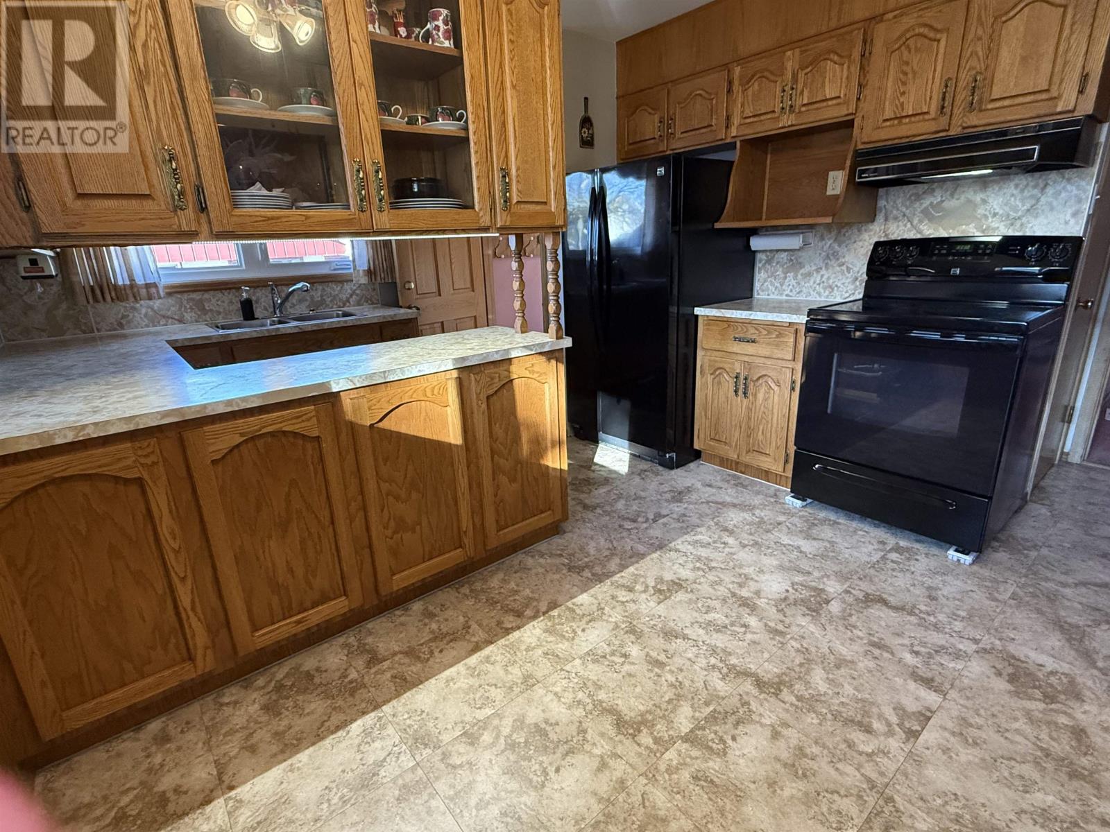 417 Brown Street, Thunder Bay, Ontario  P7E 2K1 - Photo 10 - TB253332