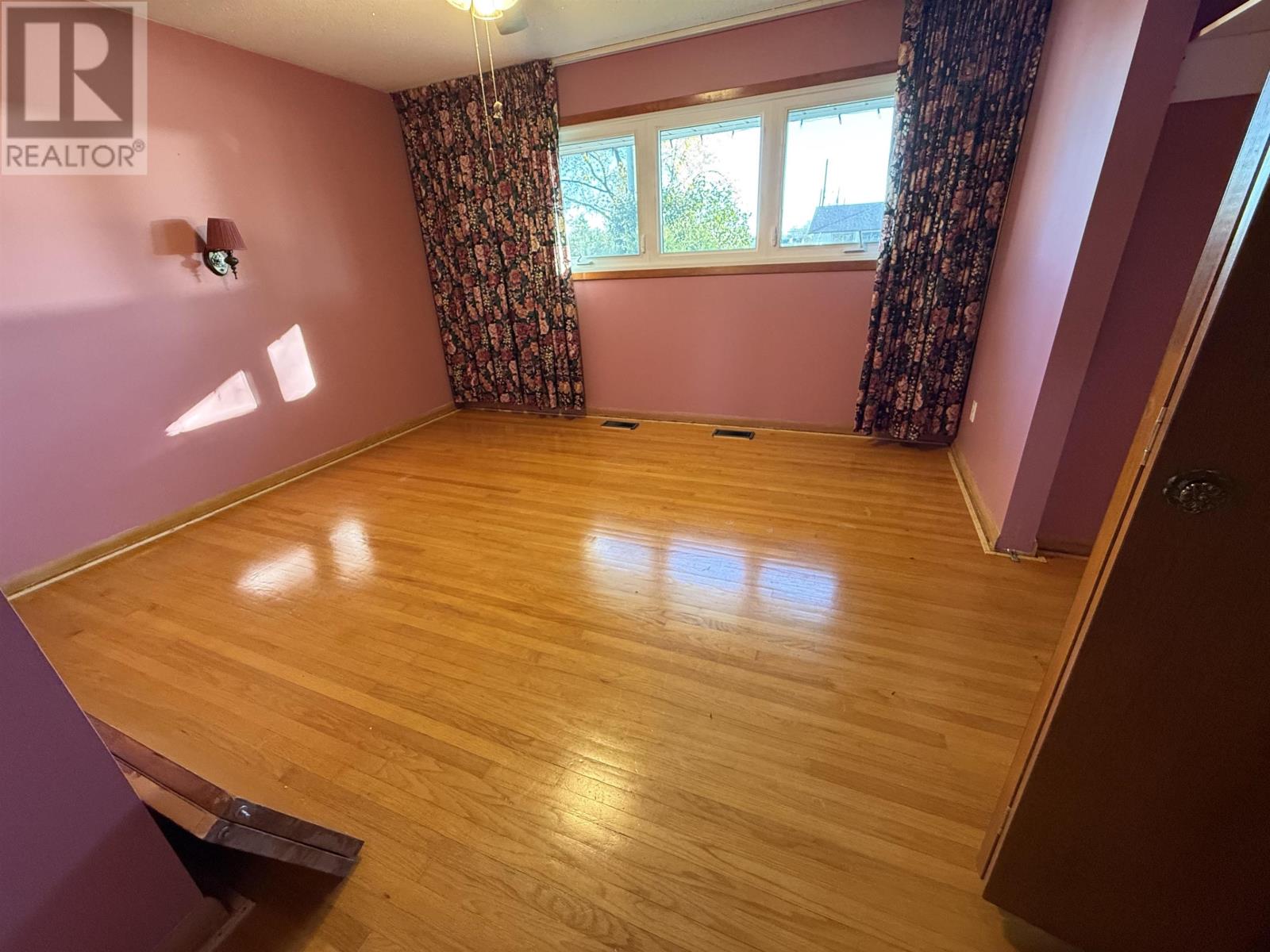 417 Brown Street, Thunder Bay, Ontario  P7E 2K1 - Photo 16 - TB253332