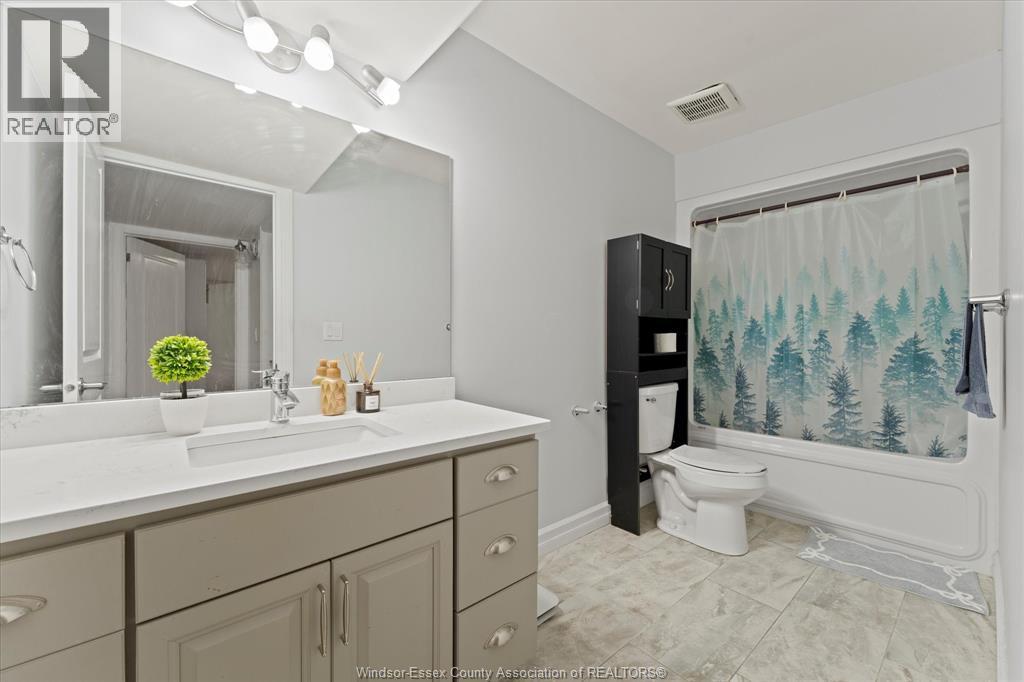 91 Carolina Woods Crescent, Leamington, Ontario  N8H 5N2 - Photo 32 - 25027315