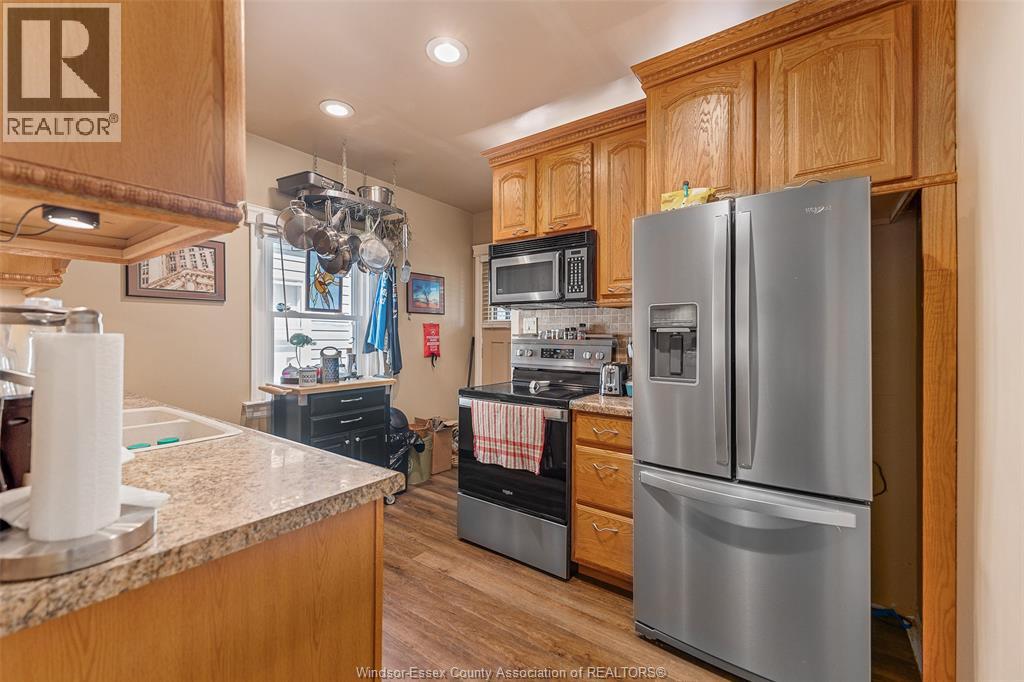 920 Moy Avenue, Windsor, Ontario  N9A 2P1 - Photo 15 - 25027309