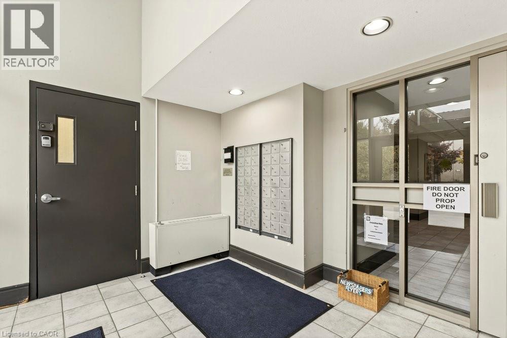 4006 Kilmer Drive Unit# 311, Burlington, Ontario  L7M 4W4 - Photo 7 - 40782376