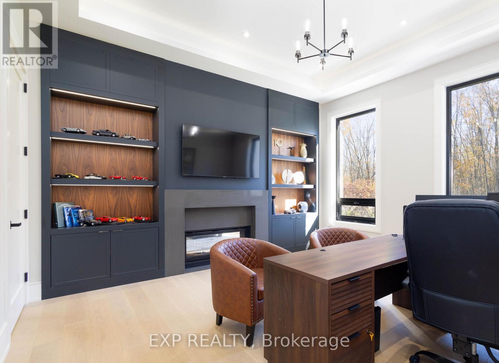 98 Mcrae Beach Road S, Georgina, Ontario  L0E 1N0 - Photo 24 - N12479928