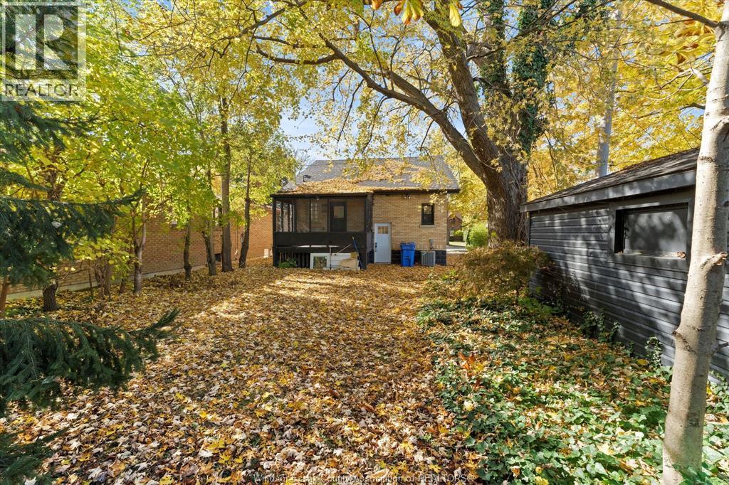 216 Thompson Boulevard, Windsor, Ontario  N8S 2G4 - Photo 27 - 25026449