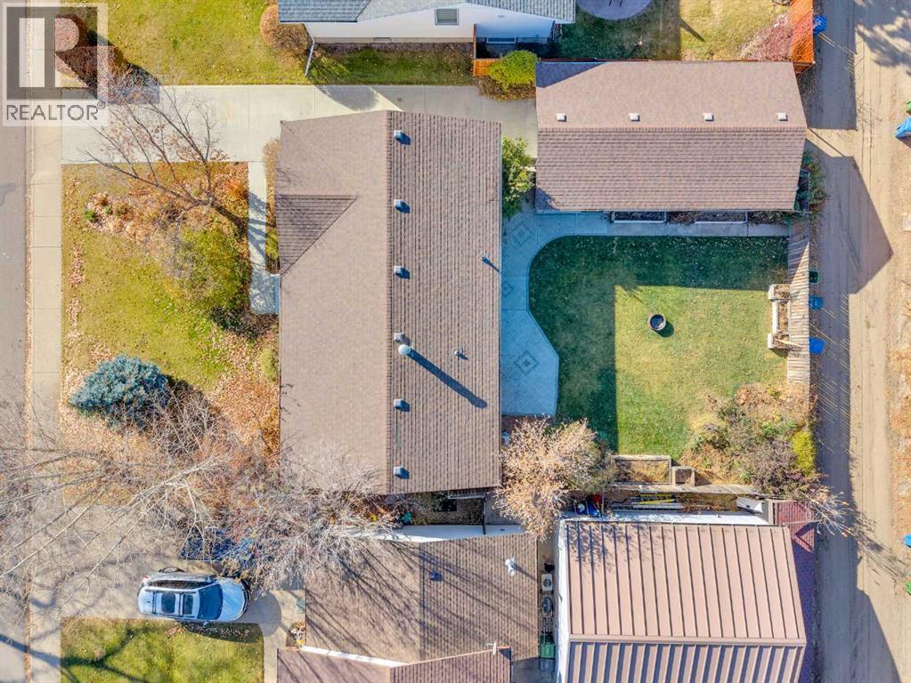 20 Stirling Close, Red Deer, Alberta  T4N 0A9 - Photo 6 - A2266550