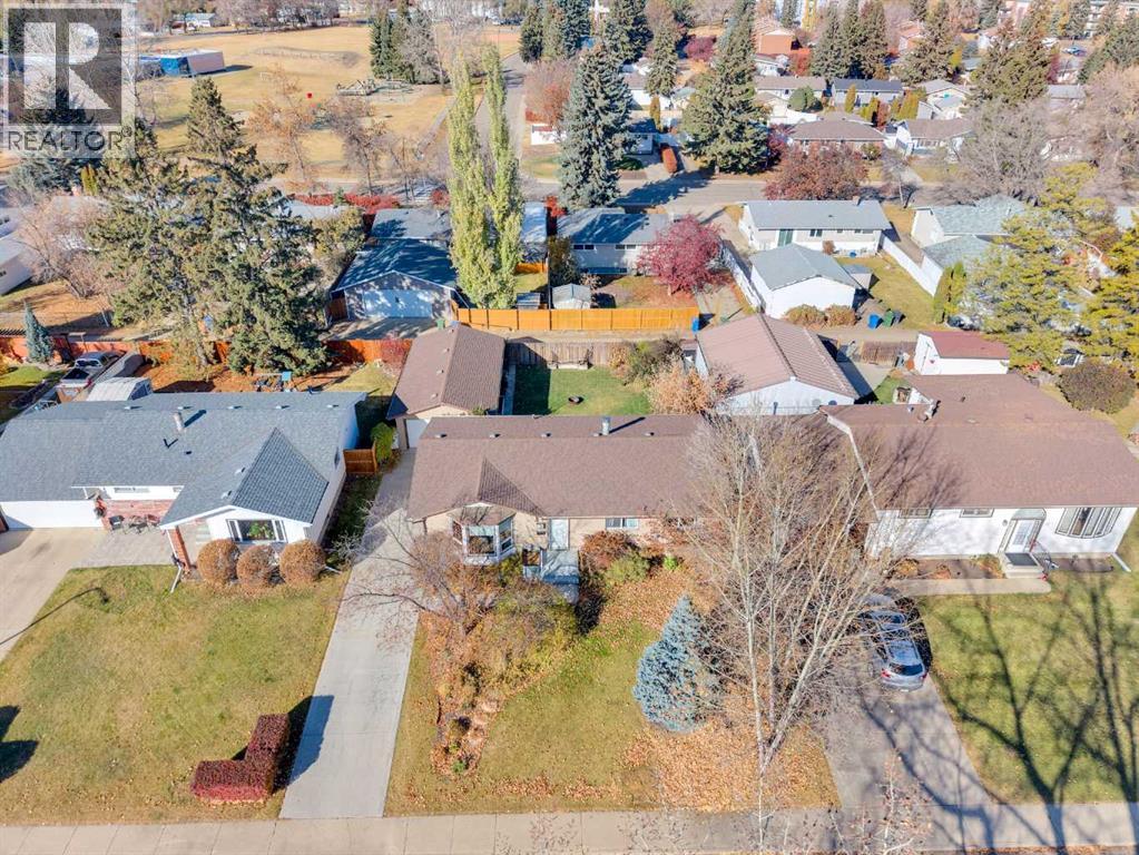 20 Stirling Close, Red Deer, Alberta  T4N 0A9 - Photo 8 - A2266550