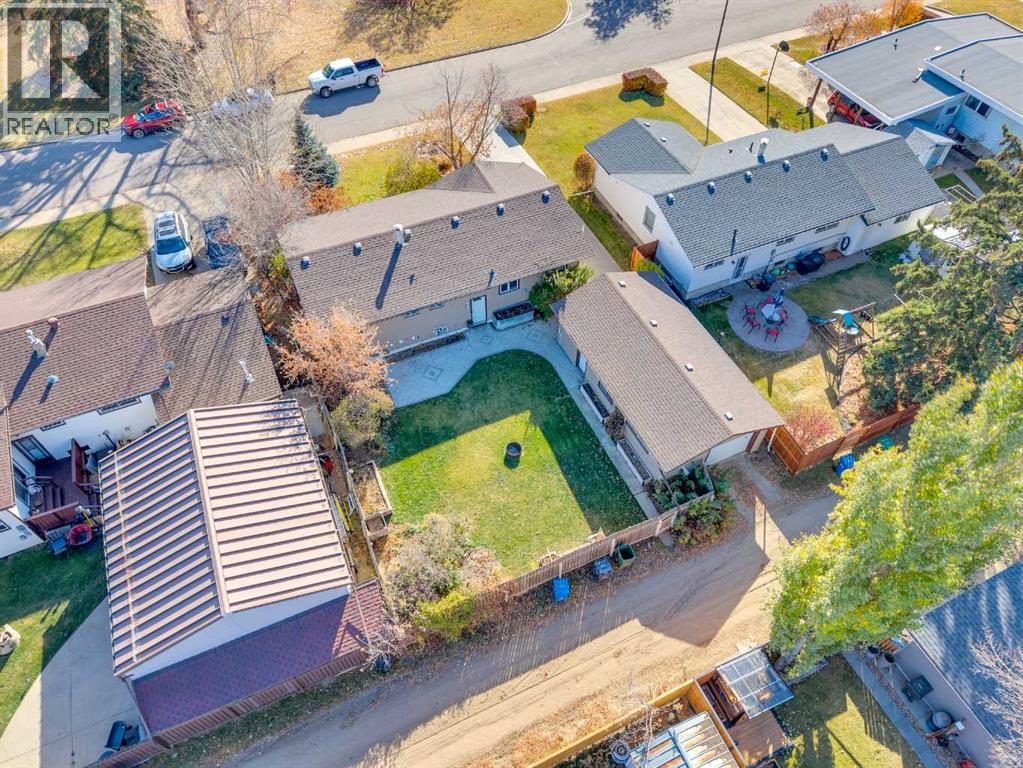 20 Stirling Close, Red Deer, Alberta  T4N 0A9 - Photo 4 - A2266550