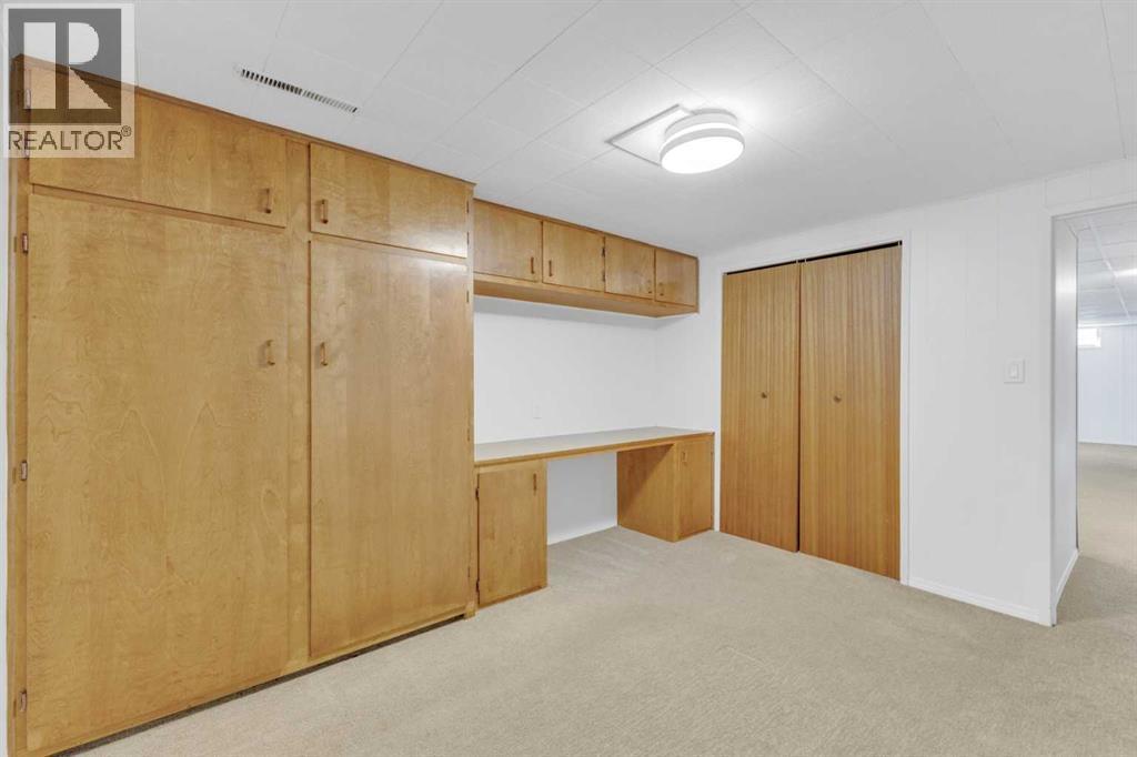 20 Stirling Close, Red Deer, Alberta  T4N 0A9 - Photo 31 - A2266550