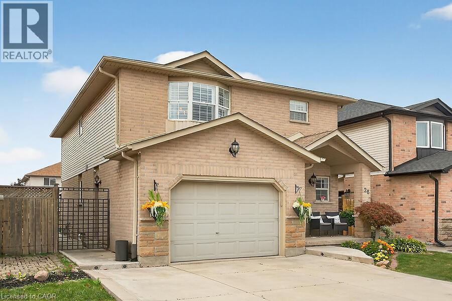 28 Woodbank Street, Hamilton, Ontario  L8J 3Y4 - Photo 4 - 40772809