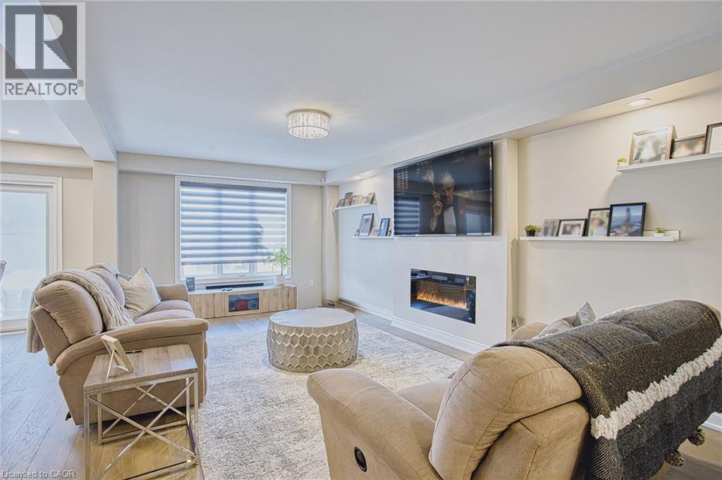 38 Sonoma Lane, Stoney Creek, Ontario  L8E 6B5 - Photo 10 - 40782567