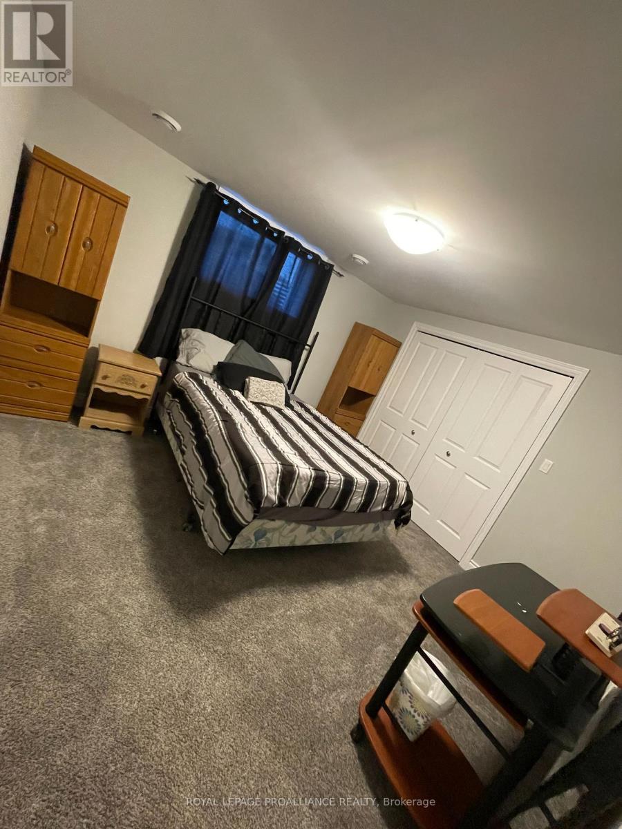 14 Lehtinen Crescent, Belleville, Ontario  K8P 0H4 - Photo 29 - X12485118