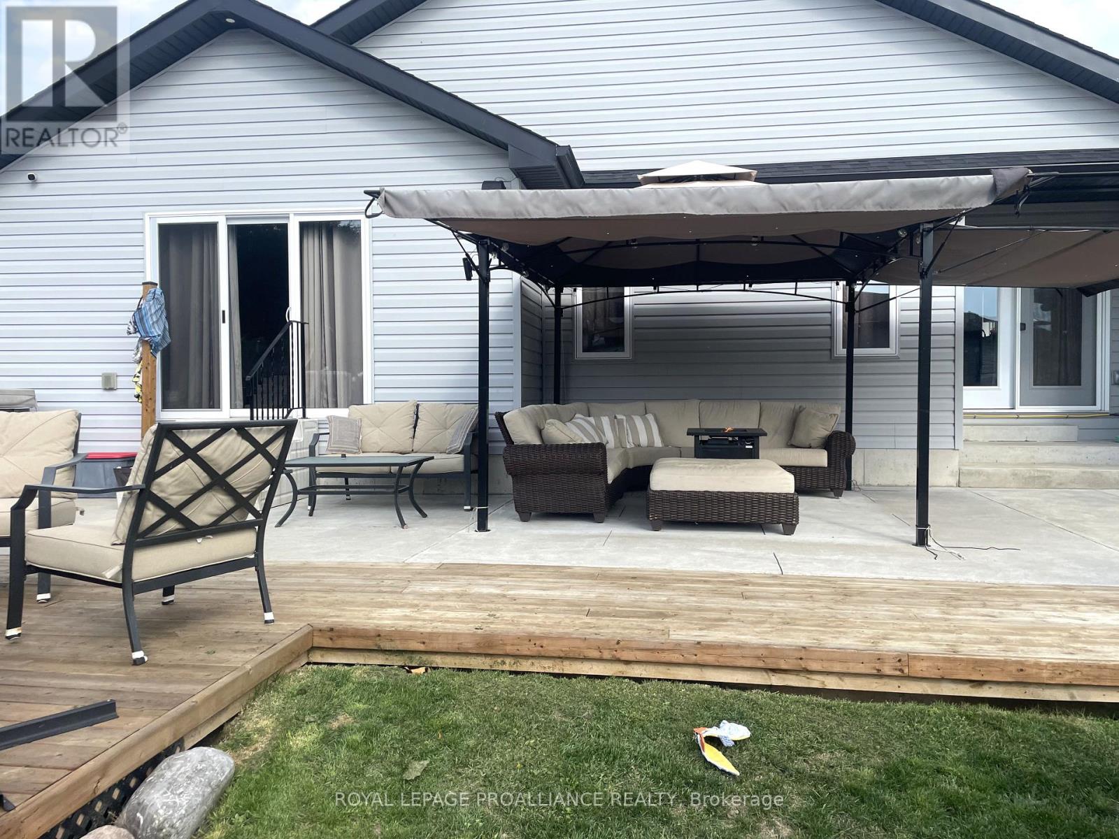 14 Lehtinen Crescent, Belleville, Ontario  K8P 0H4 - Photo 45 - X12485118