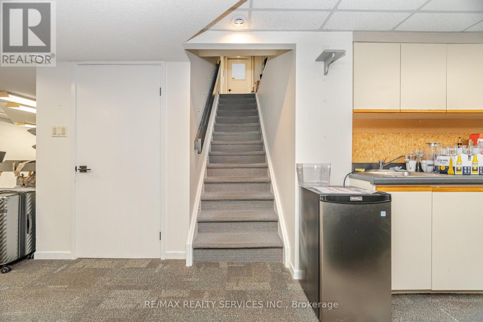 4296 Village Park Drive, Lincoln, Ontario  L3J 0J1 - Photo 43 - X12484649