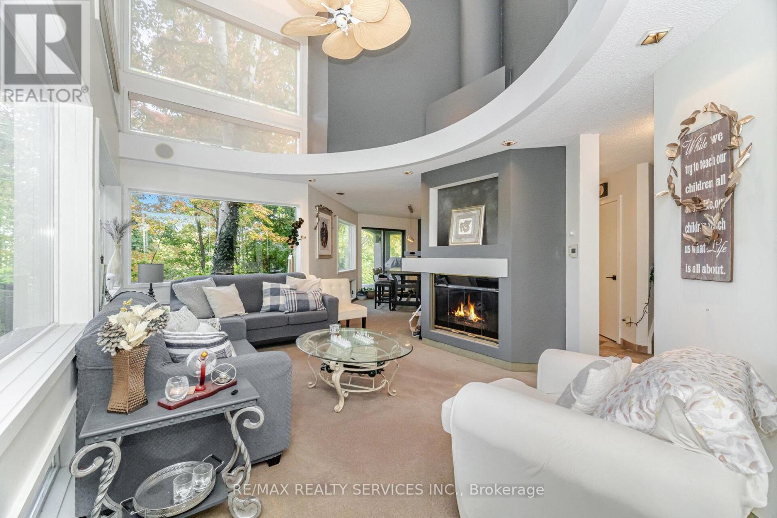 4296 Village Park Drive, Lincoln, Ontario  L3J 0J1 - Photo 13 - X12484649